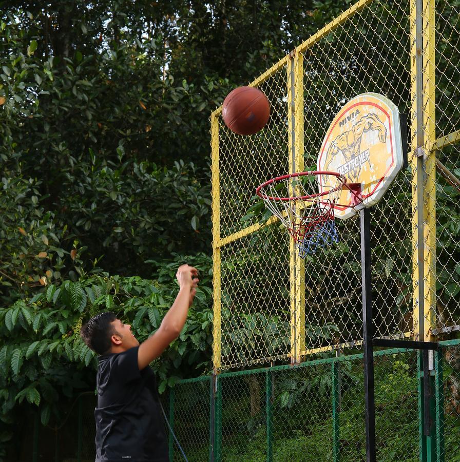 Peter'S Coffee Creek Nature Resort Meppadi Luaran gambar